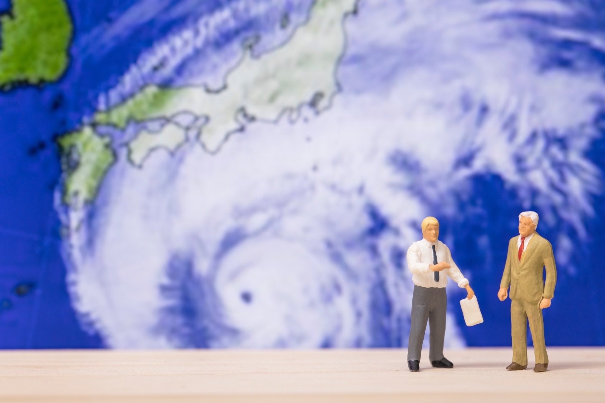 台風シーズン到来。窓を守る対策、できていますか？ 画像